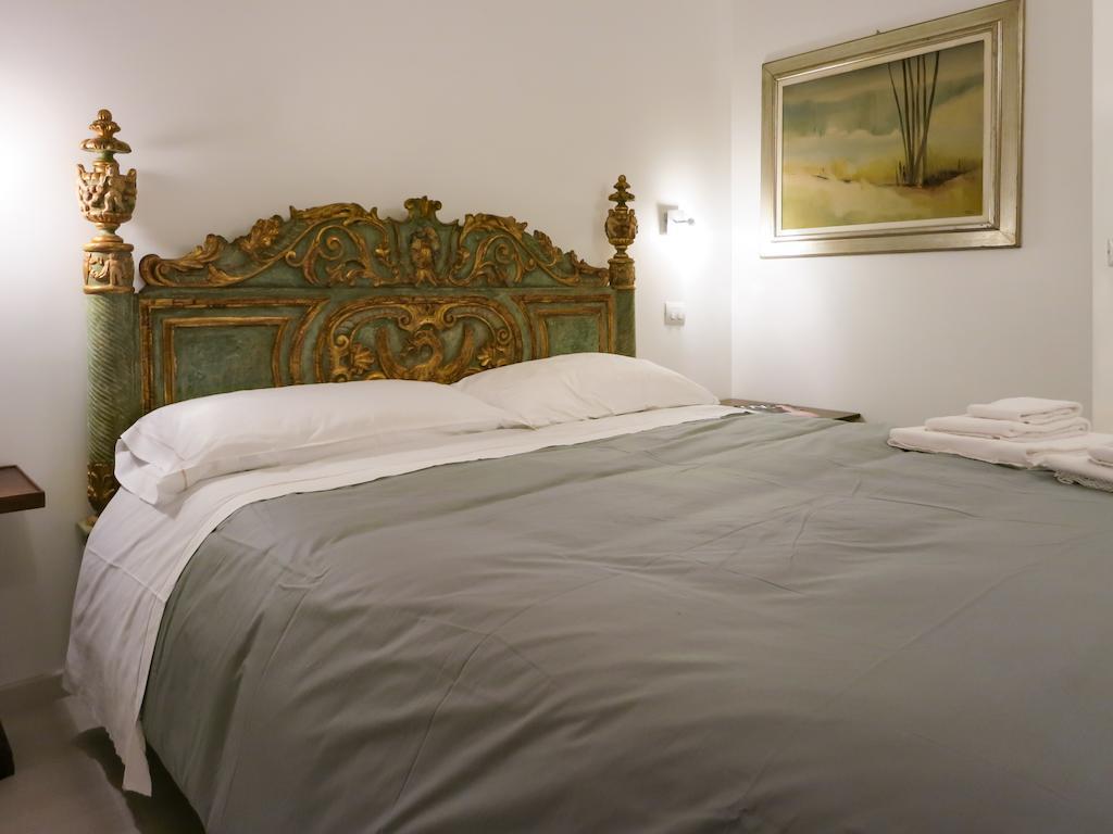 La Locanda Del Pino Milaan Buitenkant foto
