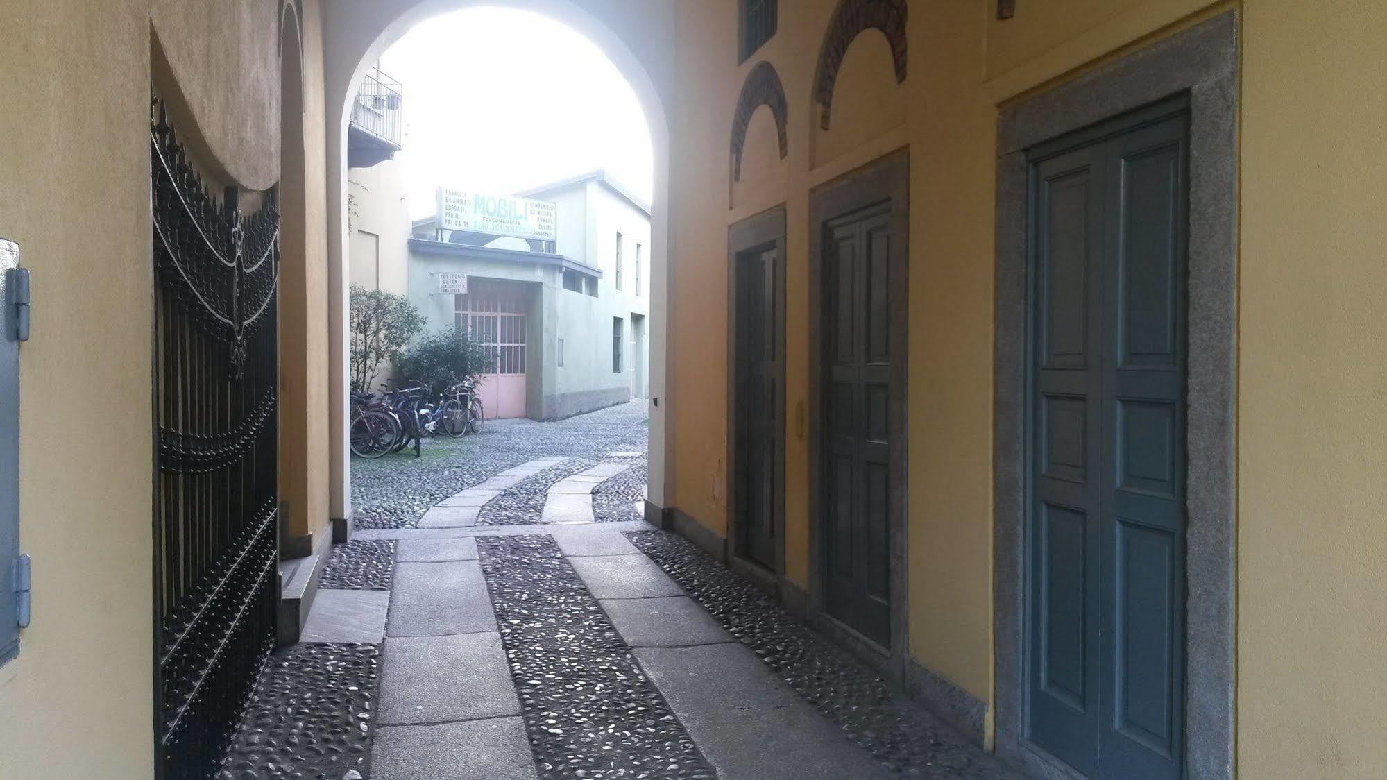 La Locanda Del Pino Milaan Buitenkant foto